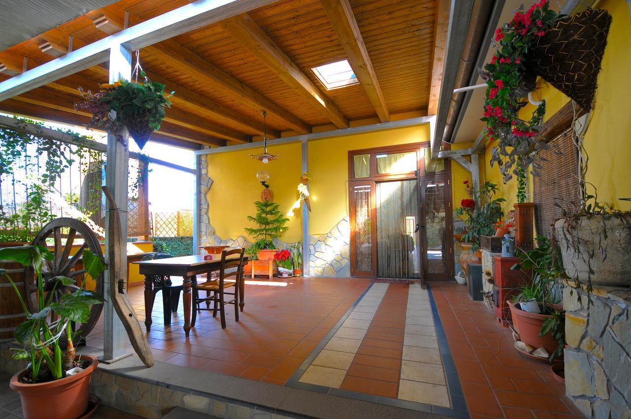 Oasi Del Lago Regalbuto ภายนอก รูปภาพ