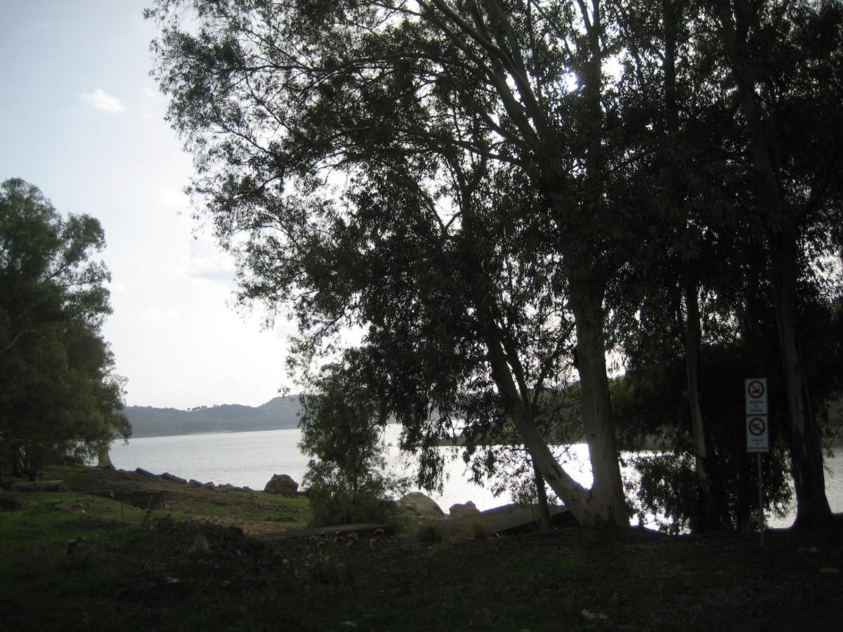 Oasi Del Lago Regalbuto ภายนอก รูปภาพ