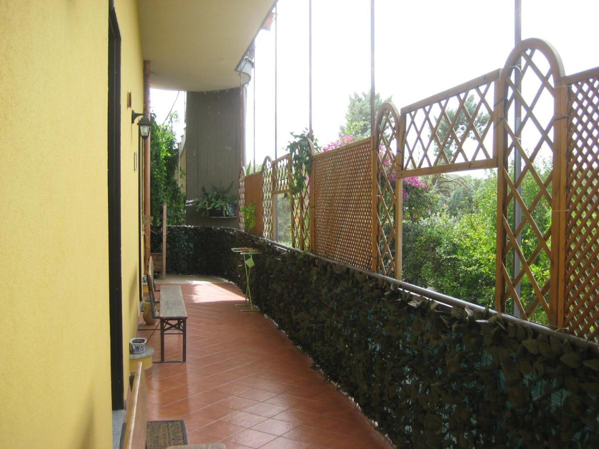 Oasi Del Lago Regalbuto ภายนอก รูปภาพ